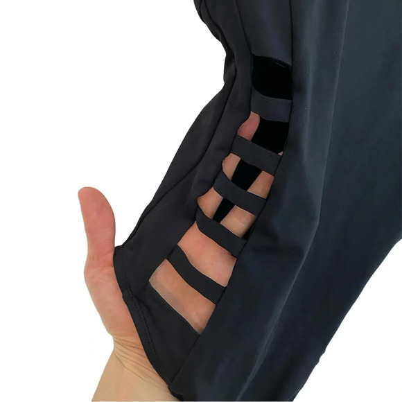 Gymshark Horizon Swimsuit Womens Small Black One Piece Bathing Suit Open Sides - Picture 3 of 12